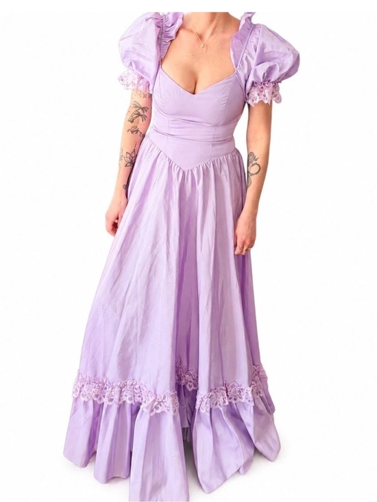 Handmade Dresses & Skirts - Lavender Puff-Sleeve prom/formal Dress - Elegant Women's Gown
